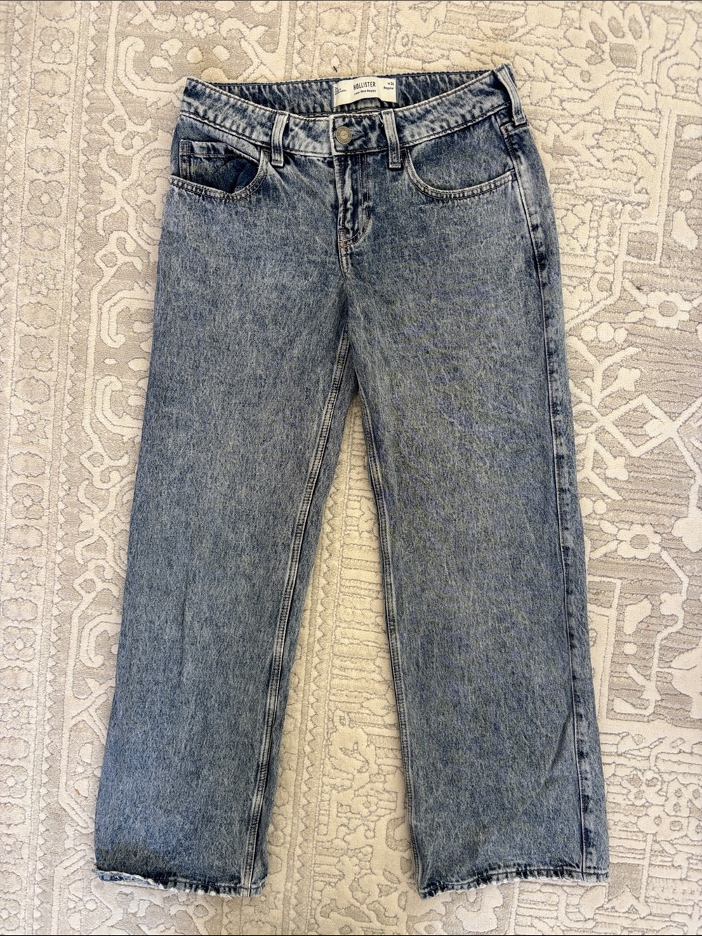 Hollister Light Blue Washed Low-Rise Baggy Jeans